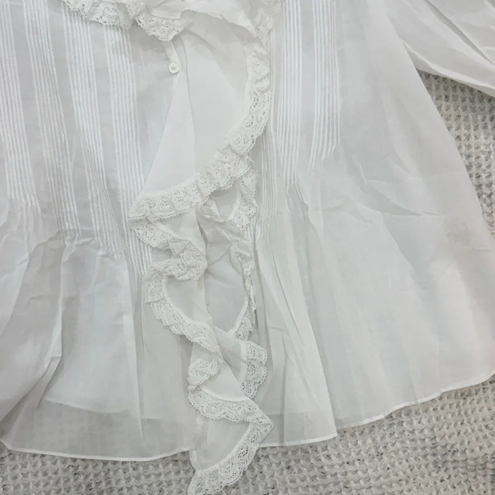 Doen Henri White Ruffled Front Button Women's Blouse - Picture 4 of 5